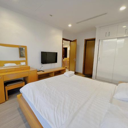 Homes By Christine - Vinhomes Central Park Ho Chi Minh-Byen Eksteriør billede