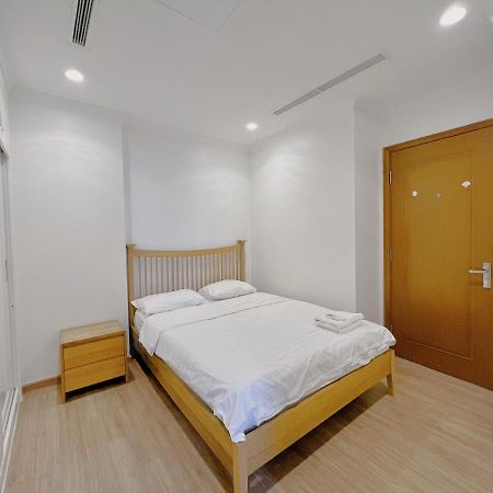 Homes By Christine - Vinhomes Central Park Ho Chi Minh-Byen Eksteriør billede