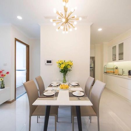 Homes By Christine - Vinhomes Central Park Ho Chi Minh-Byen Eksteriør billede