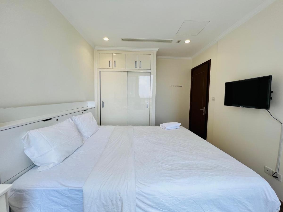 Homes By Christine - Vinhomes Central Park Ho Chi Minh-Byen Eksteriør billede