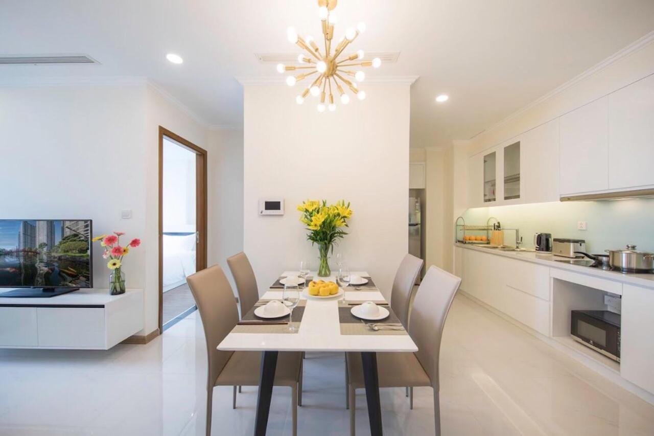 Homes By Christine - Vinhomes Central Park Ho Chi Minh-Byen Eksteriør billede