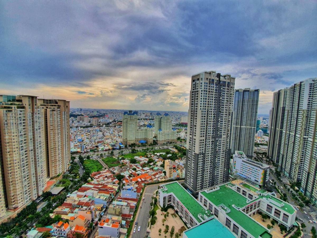 Homes By Christine - Vinhomes Central Park Ho Chi Minh-Byen Eksteriør billede