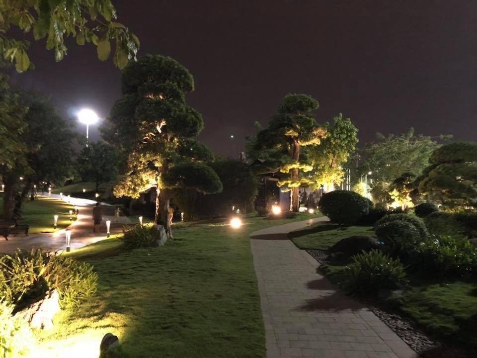 Homes By Christine - Vinhomes Central Park Ho Chi Minh-Byen Eksteriør billede
